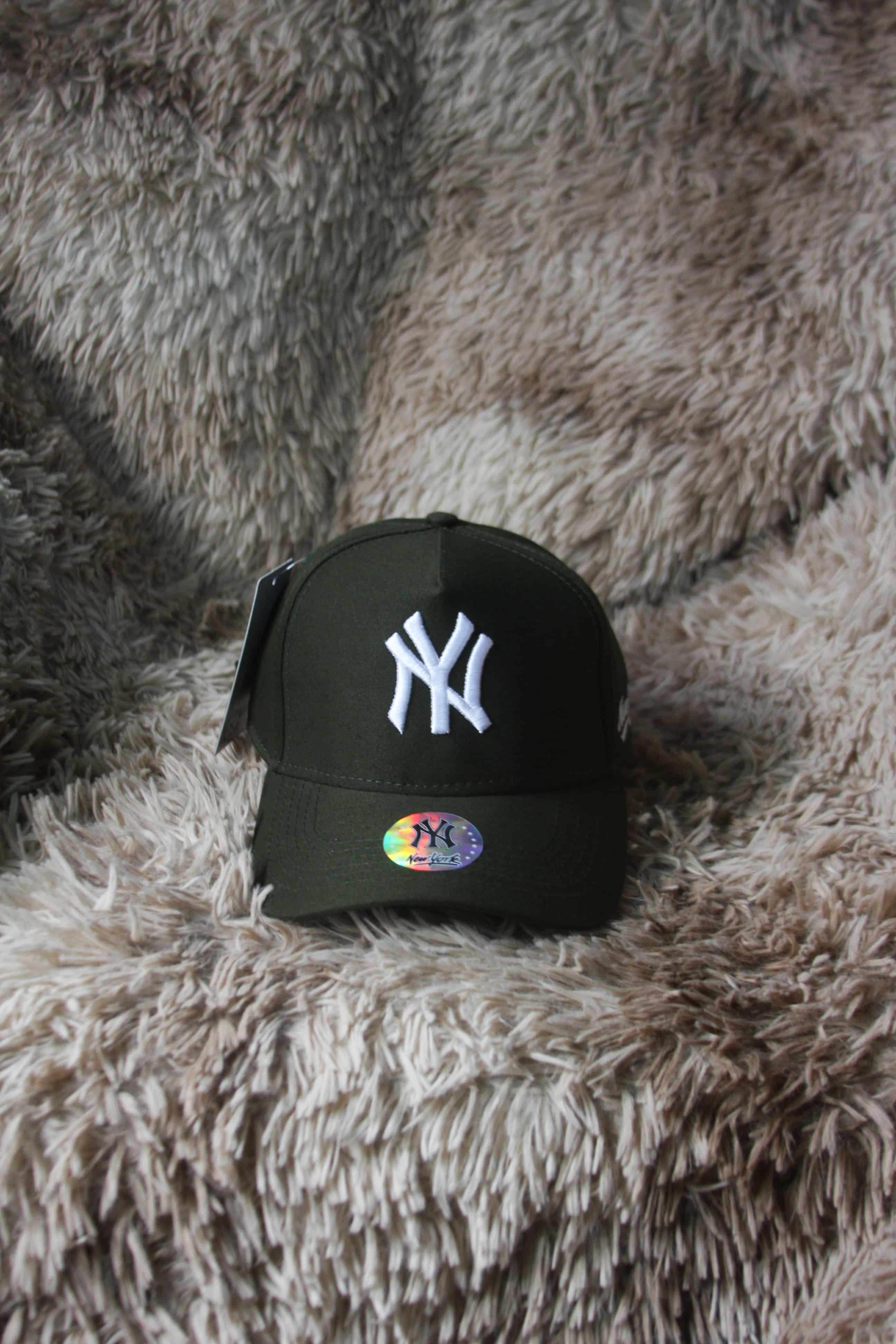 Gorra New York Yankees 9FORTY – Verde Oscuro