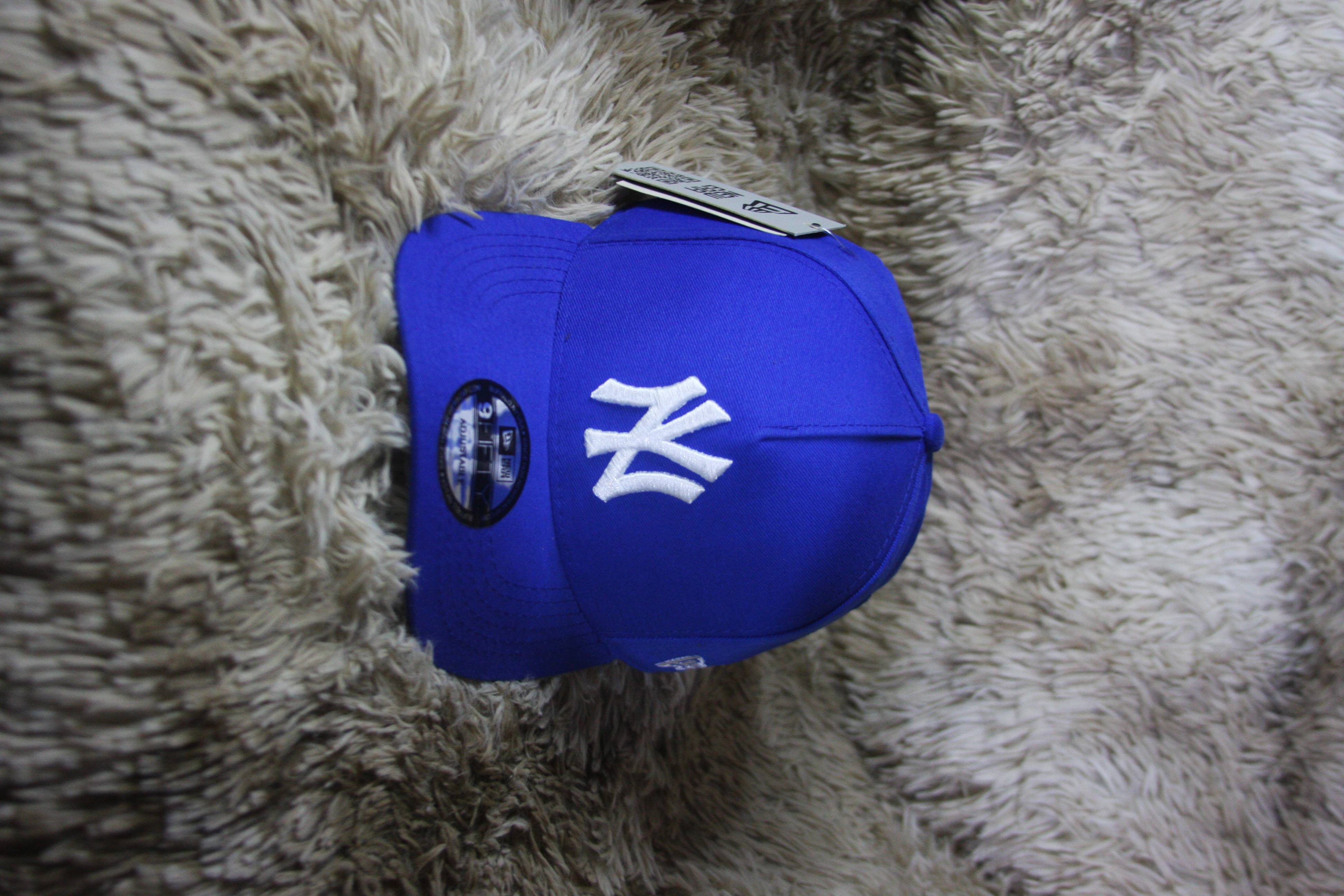Gorra New York Yankees 9FORTY – Azul Royal / Blanco