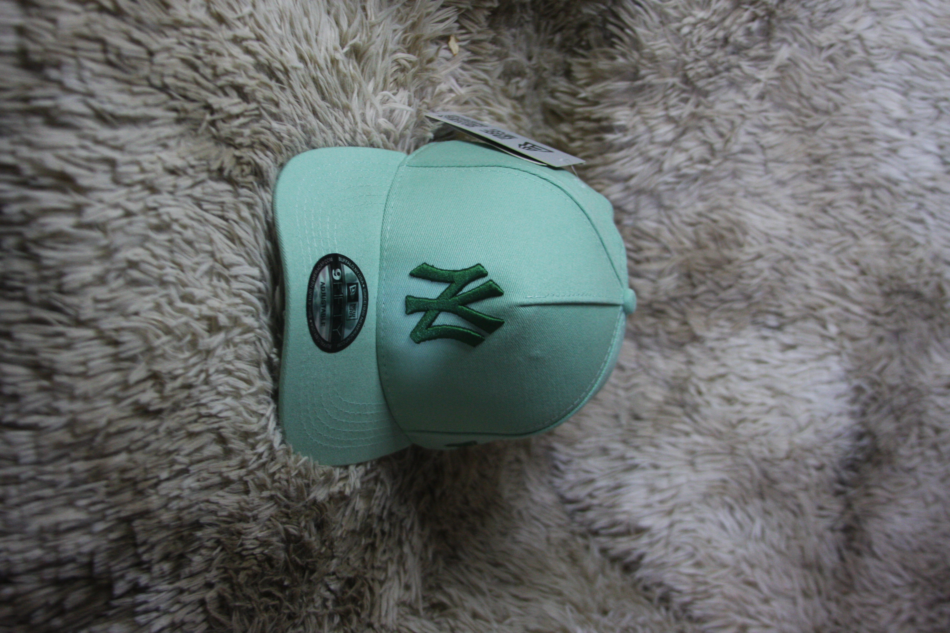 Gorra New York Yankees 9FORTY – Verde Agua / Verde Oscuro