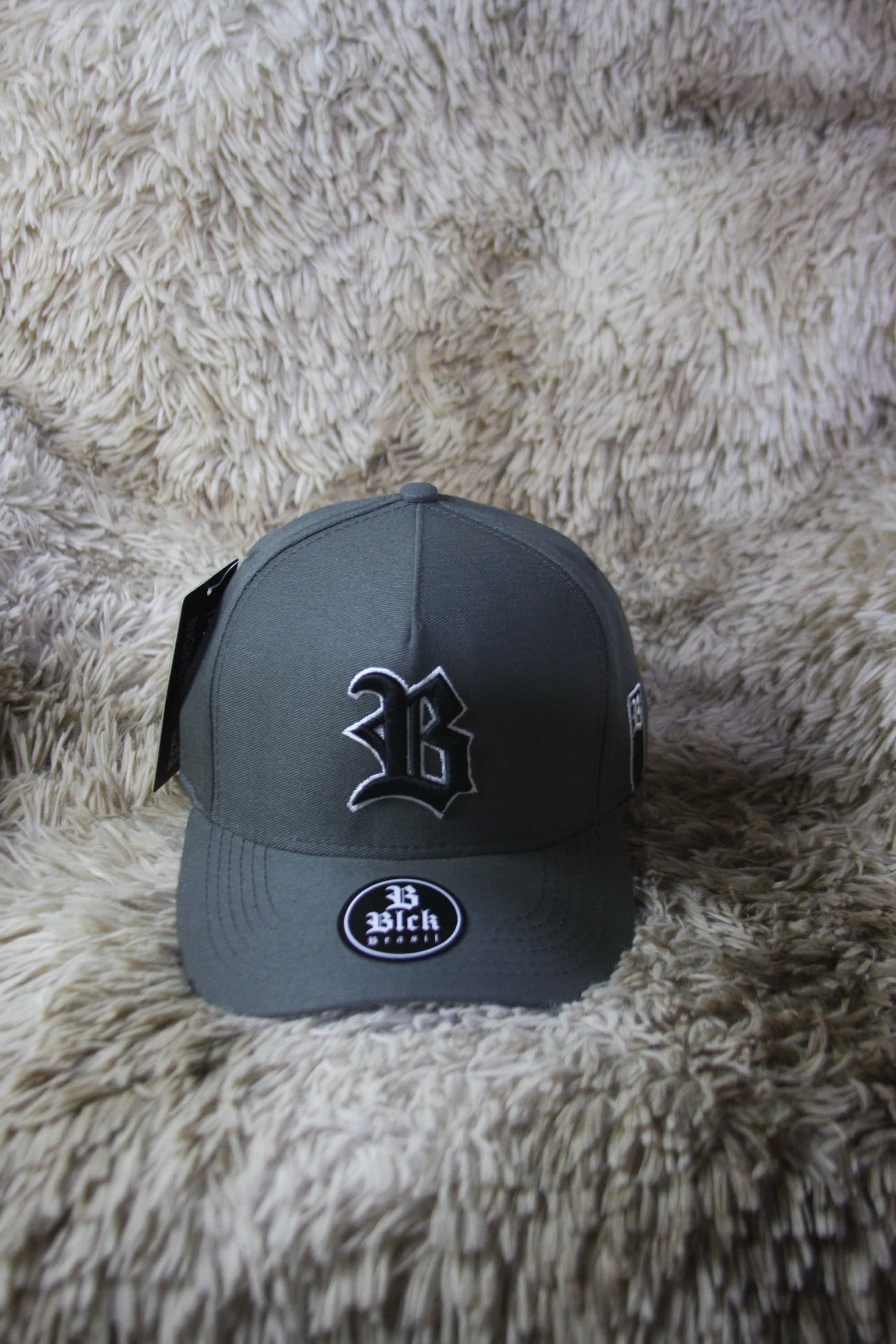 Gorra Gris - Modelo “B”