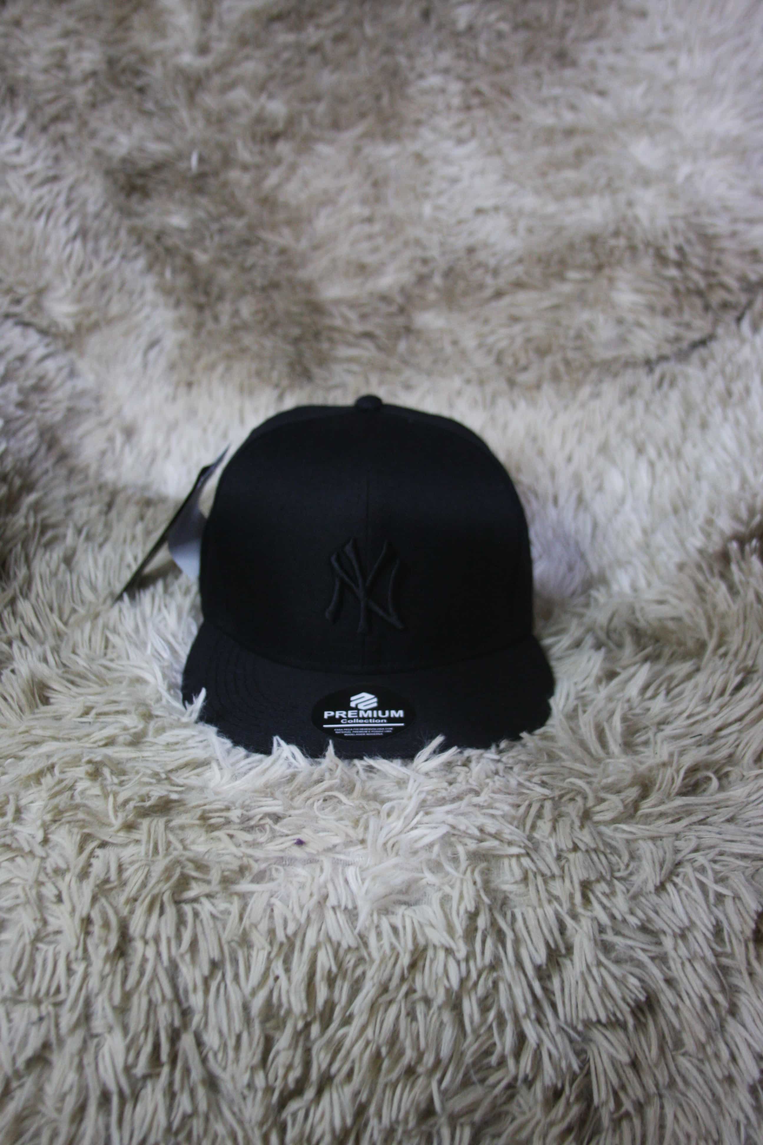 Gorra New York Yankees Negra – Plana 
