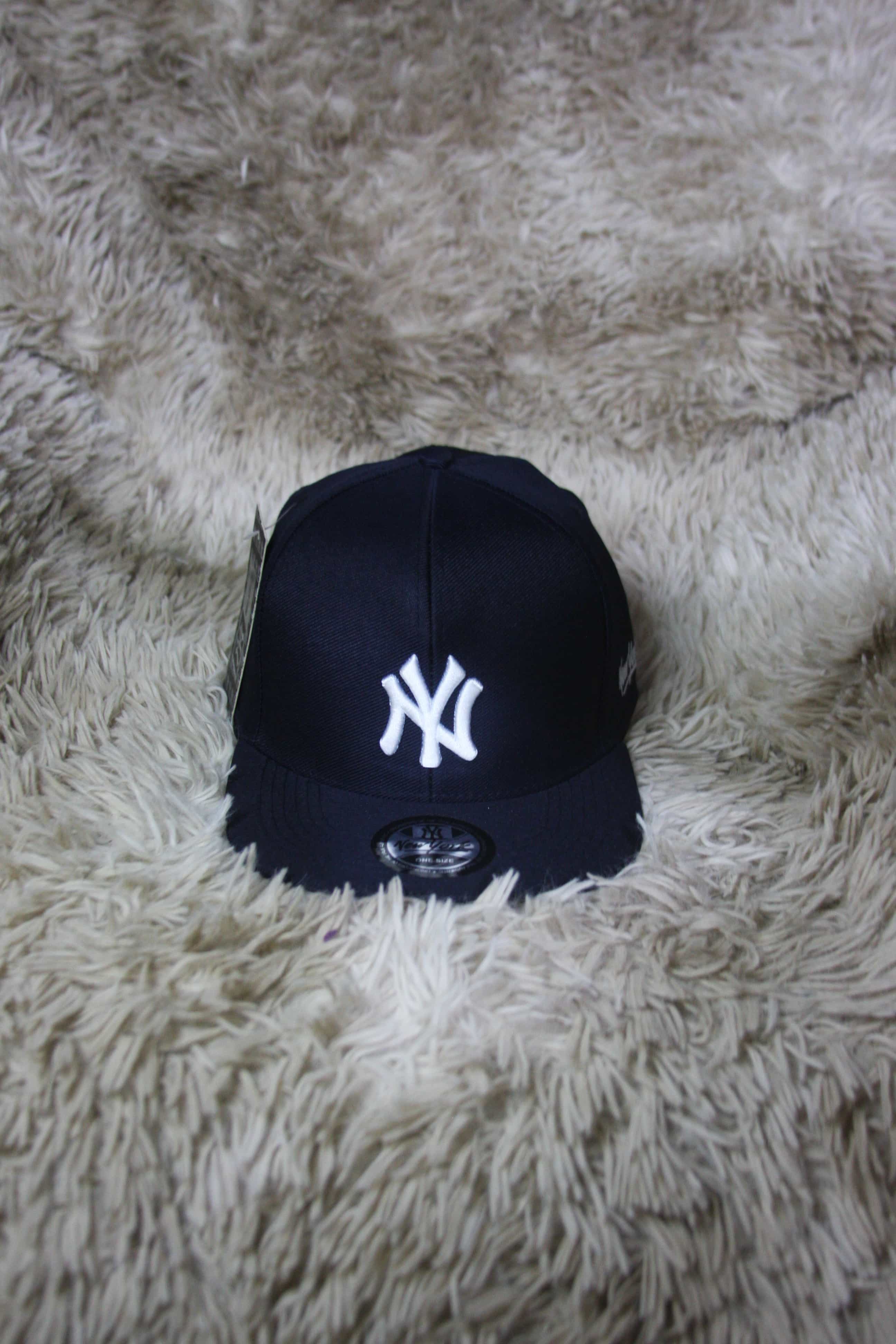 Gorra New York Yankees Azul oscuro  – Plana